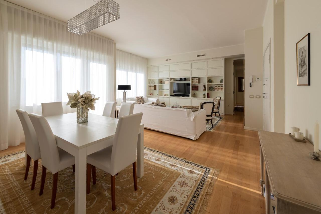 Casa Gramsci Luxury Apartment Pésaro Exterior foto