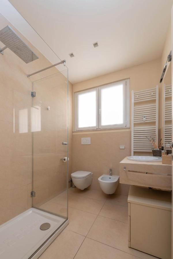 Casa Gramsci Luxury Apartment Pésaro Exterior foto